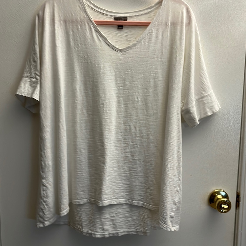 J. Jill Cream V-Neck Short Sleeve Tee